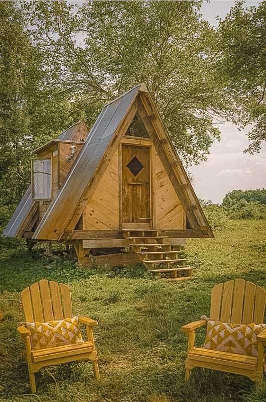 18 Unique Airbnbs in New York State: Cabins, Treehouses + More!