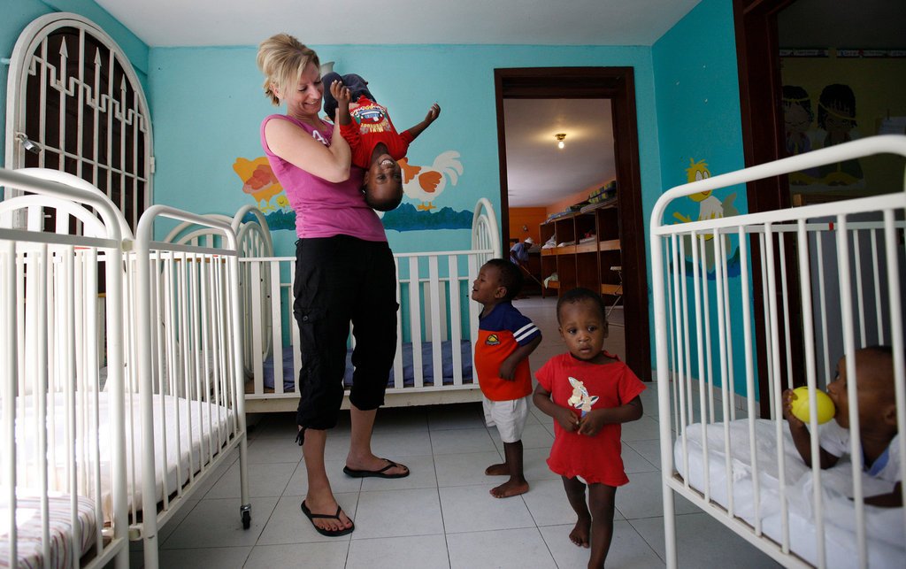 After Haiti Quake, the Chaos of U.S. Adoptions