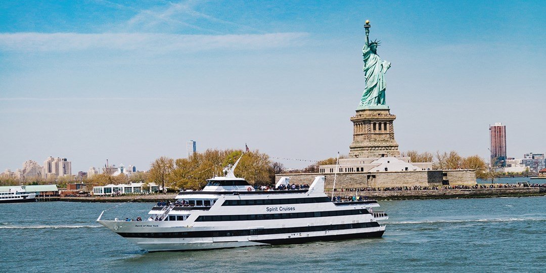 New York City Dinner Cruises: Half Off into Holiday Season ...