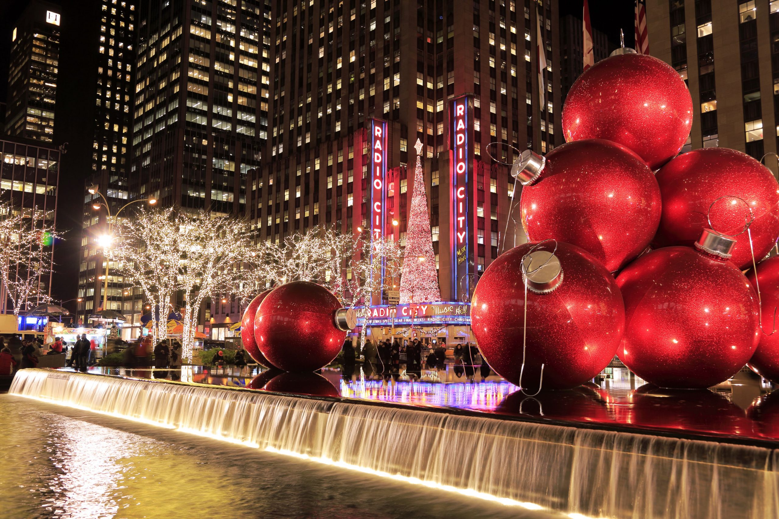 The 6 Best U.S. Destinations to Visit for Christmas
